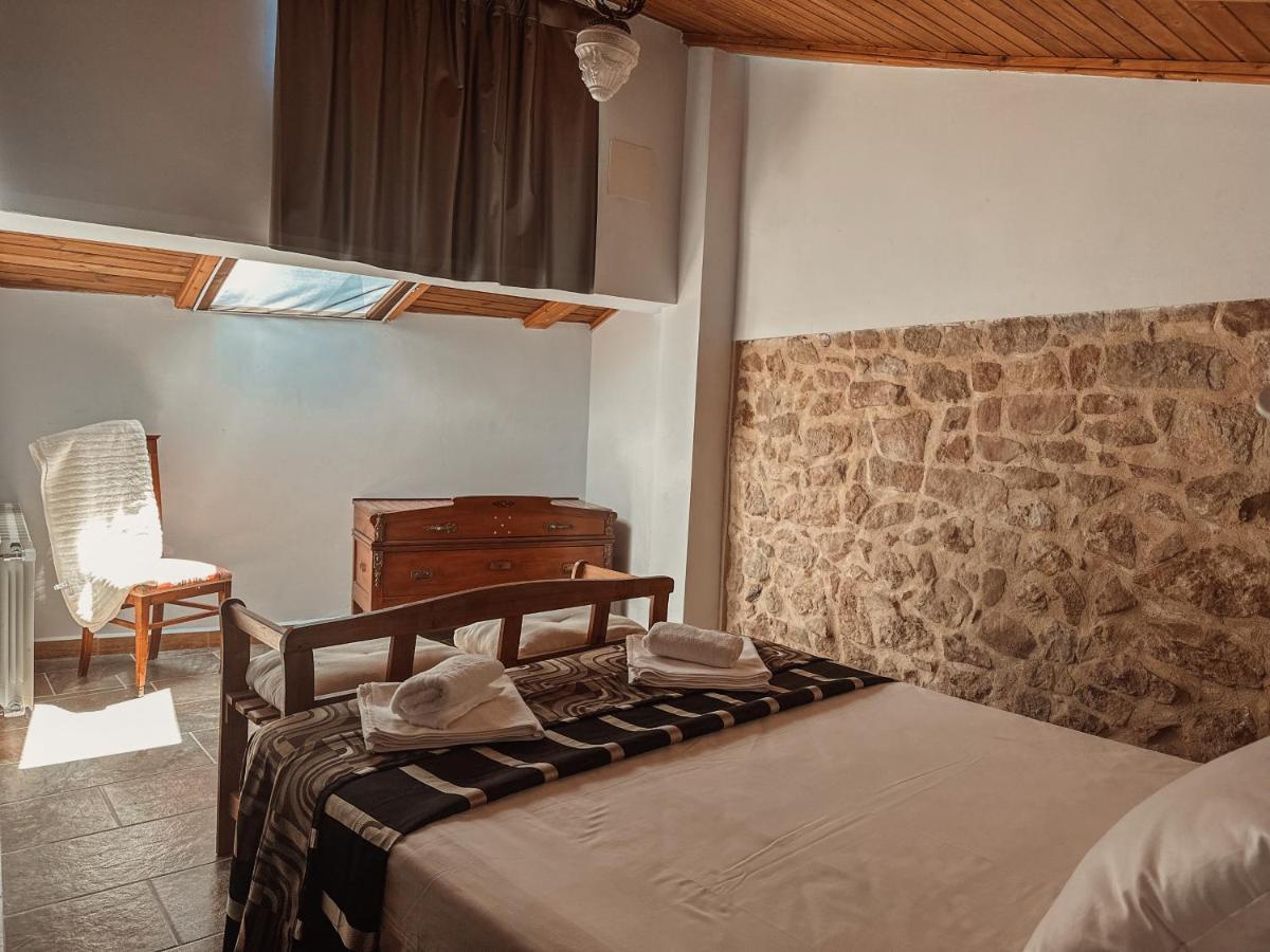 Ferienwohnung La Casa De La Acacia Olba Exterior foto