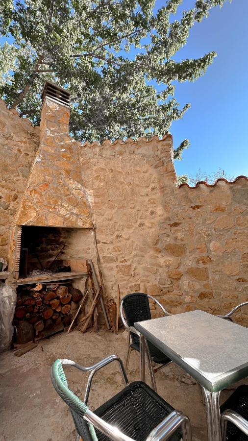 Ferienwohnung La Casa De La Acacia Olba Exterior foto